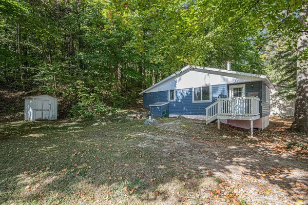 65862 South Street, Cassopolis, MI 49031