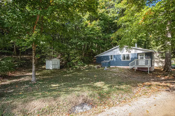 Cassopolis, MI 49031,65862 South Street