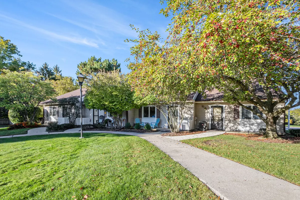 Grand Rapids, MI 49508,4178 Eastcastle SE Court