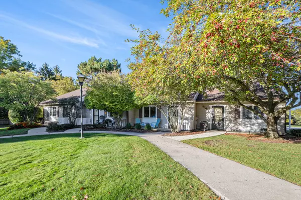 4178 Eastcastle SE Court, Grand Rapids, MI 49508