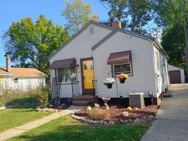 618 N Hayford Avenue, Lansing, MI 48912