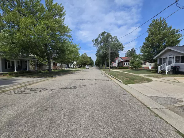 Spring Lake, MI 49456,208 N Jackson Street