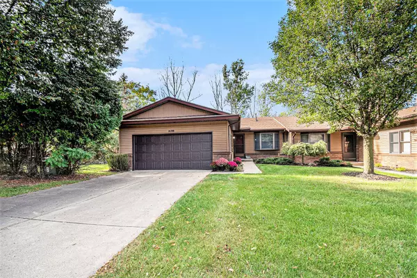 2058 Ken Ade NE, Grand Rapids, MI 49505