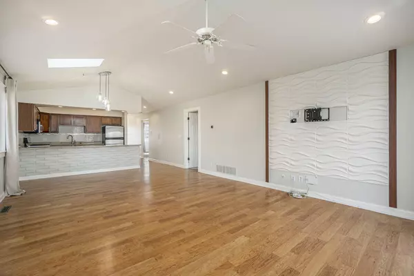 Portage, MI 49024,4128 W Centre Avenue #307