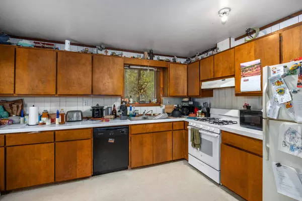 Holland, MI 49423,6366 140th Avenue