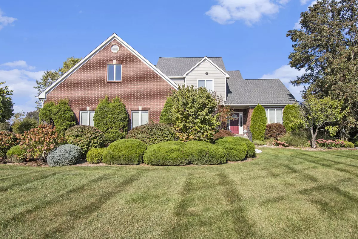 Saline, MI 48176,9037 Rogers Dr