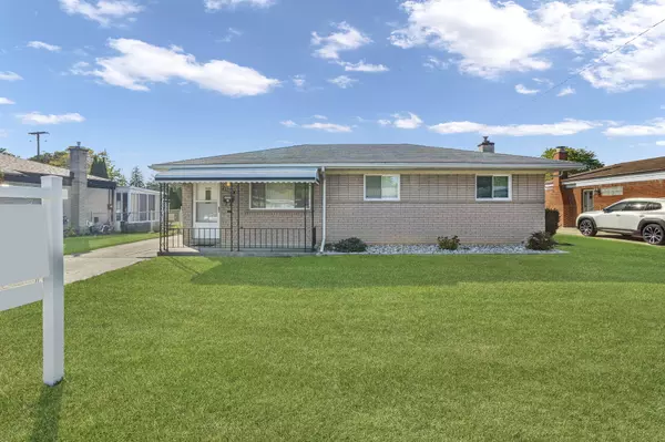 27329 Pleasant Drive, Warren, MI 48088