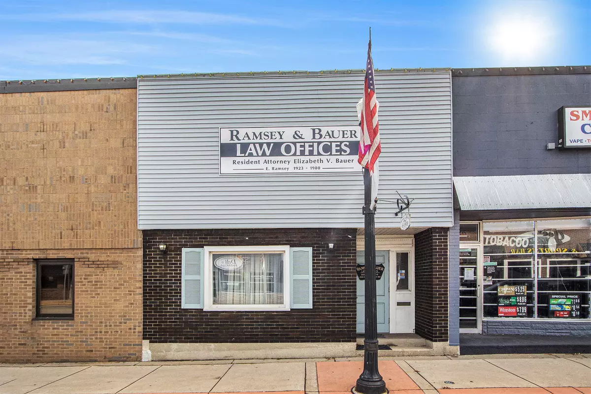 Plainwell, MI 49080,128 E Bridge Street