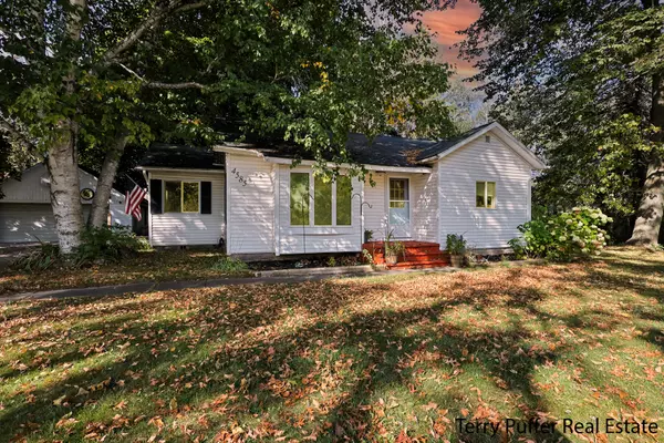 4585 3rd Street, New Era, MI 49446