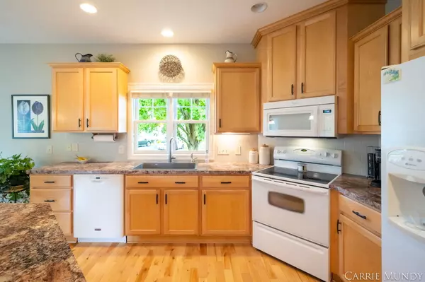 Zeeland, MI 49464,9558 Trillium Lake Drive