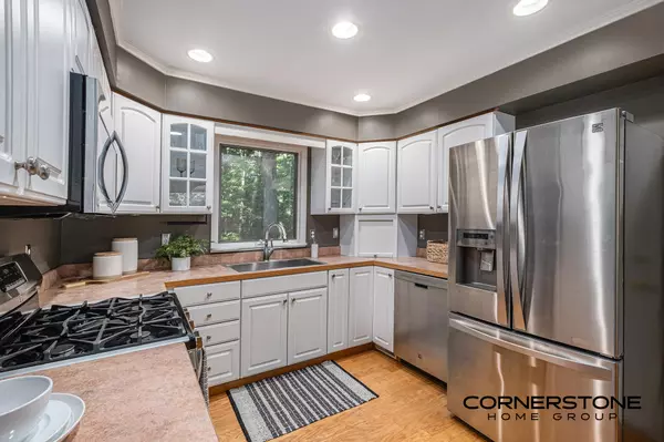 Belmont, MI 49306,2727 Van Dam NE Drive