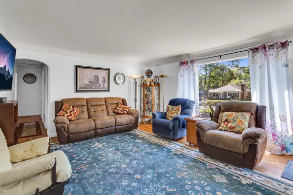 Jackson, MI 49203,1021 S Higby Street