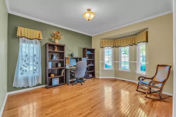 Canton, MI 48188,47671 Vistas Circle N Drive