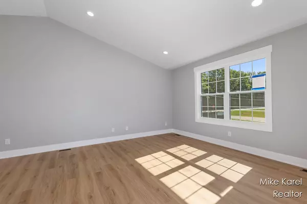 Allendale, MI 49401,10613 68th Avenue