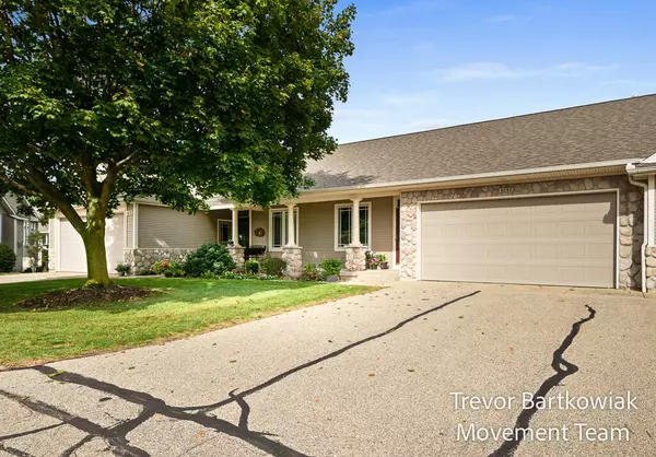 4646 Canterbury Drive, Hudsonville, MI 49426