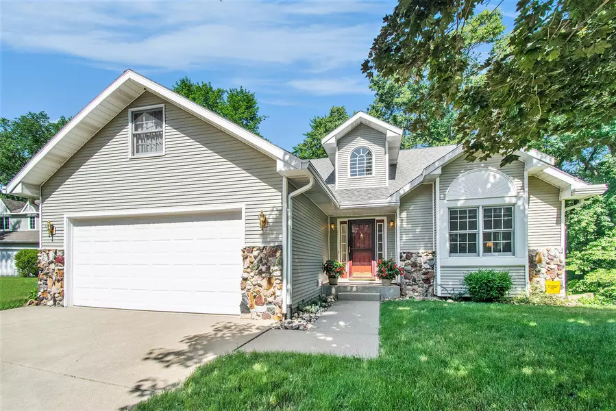 11276 Bridlewood Trail, Berrien Springs, MI 49103