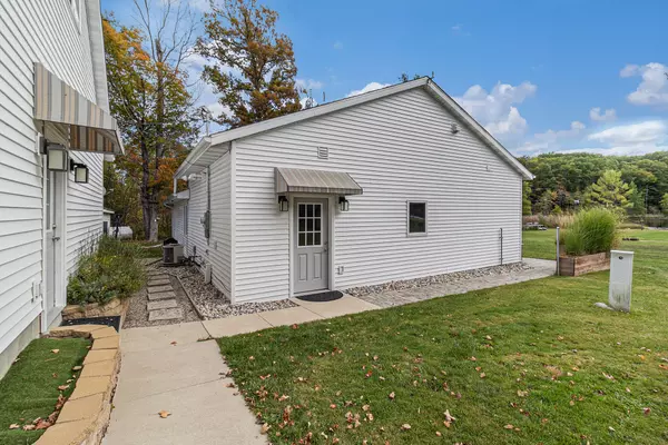 Hesperia, MI 49421,7657 E Darlington Lake Road