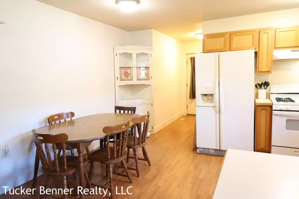 Muskegon, MI 49442,1338 Albert Avenue