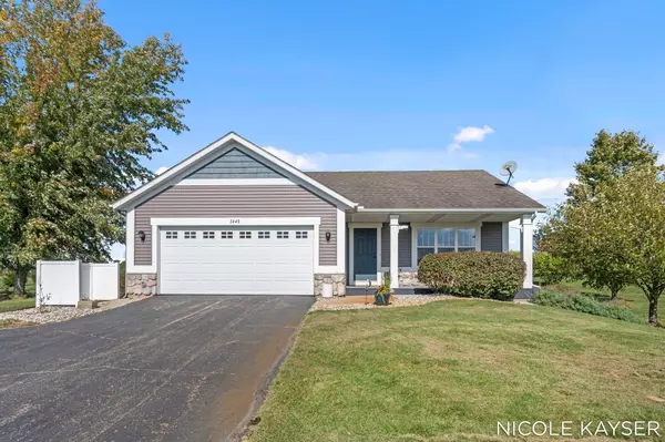 Dorr, MI 49323,3449 Lone Oak Lane