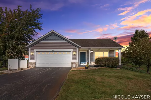 Dorr, MI 49323,3449 Lone Oak Lane