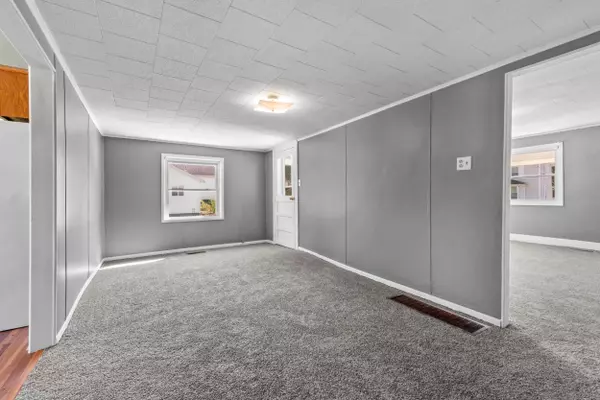 Hillsdale, MI 49242,2318 E Montgomery Road