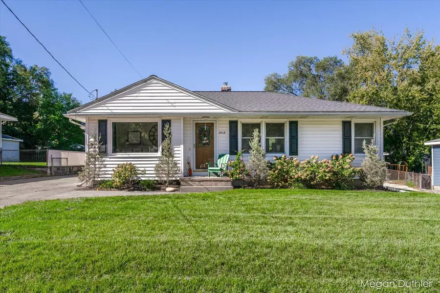 3715 Boone SW Avenue, Wyoming, MI 49519