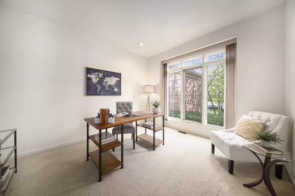 Saline, MI 48176,6956 Suncrest Drive #31