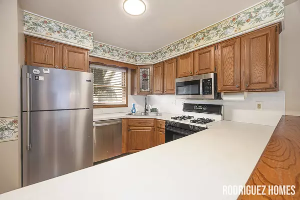 Grand Rapids, MI 49504,46 Skyline NW Circle