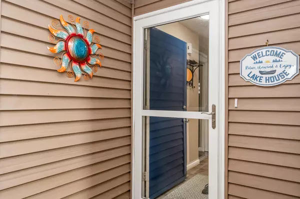 Watervliet, MI 49098,5632 N Watervliet Road #16