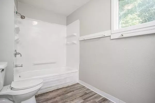 Kalamazoo, MI 49006,1514 Jefferson Avenue