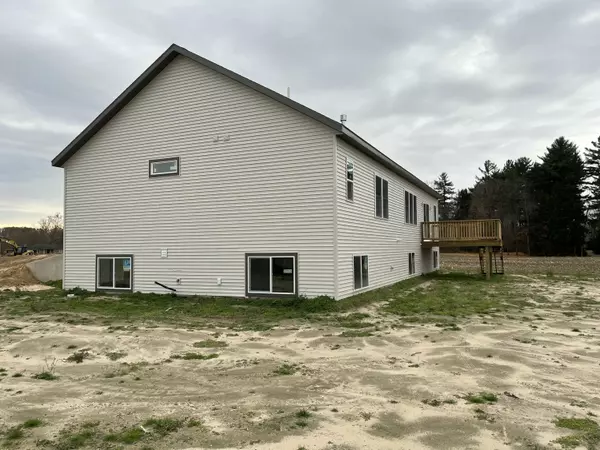 Coopersville, MI 49404,5925 Grand Vista Drive