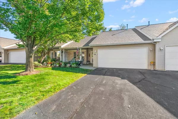 Holland, MI 49423,1096 Fountain View Circle #3