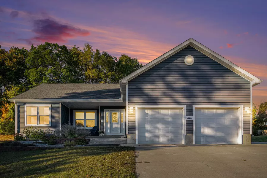 704 Ottawa Court, Buchanan, MI 49107