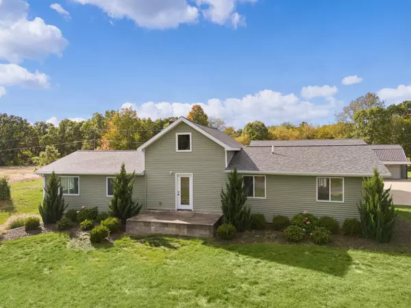 14035 Hanna NE Avenue, Cedar Springs, MI 49319