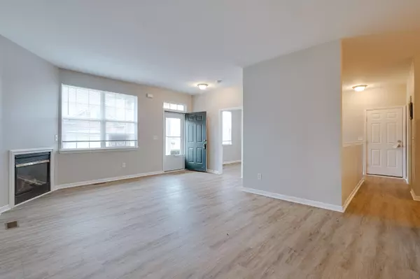 New Boston, MI 48164,29581 Trail Creek Drive