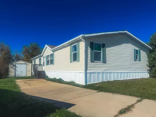 704 Crockett Drive #155, Potterville, MI 48876