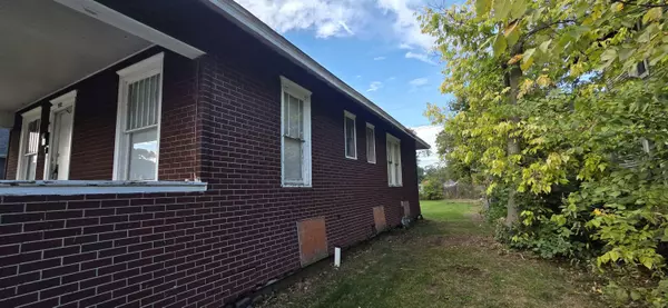 Benton Harbor, MI 49022,972 Pearl Street