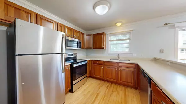 Ann Arbor, MI 48105,3042 Barclay Way