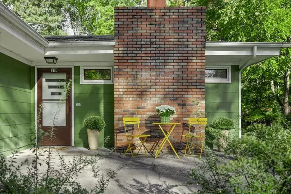 New Buffalo, MI 49117,310 W Detroit Street