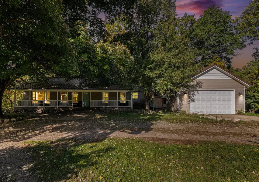 238 N Maple Street, Freeport, MI 49325