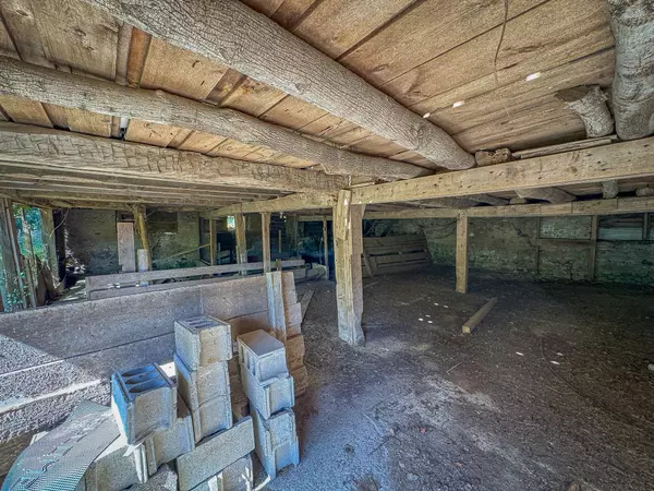 Hart, MI 49420,885 N 128th Avenue