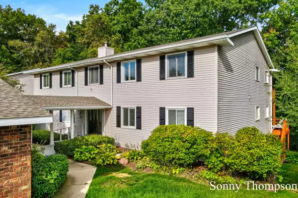 Rockford, MI 49341,6505 Bella Vista NE Drive