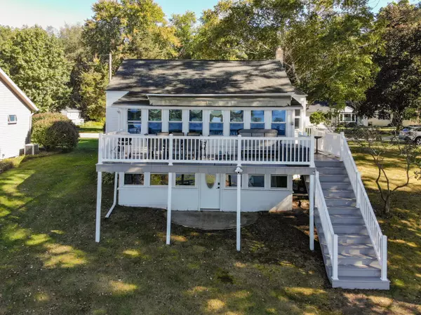 Three Rivers, MI 49093,55572 N Fisher Lake Road