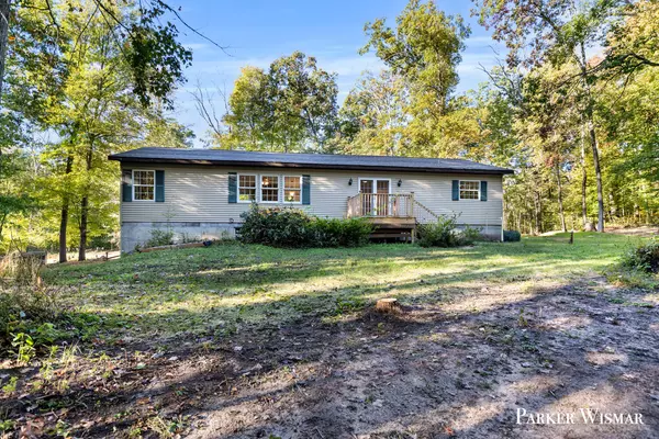4433 Sylvan Lake Drive, Newaygo, MI 49337