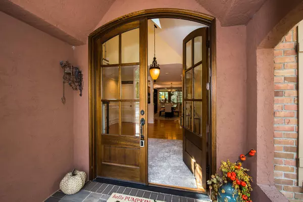 Ann Arbor, MI 48105,2891 Gale Road