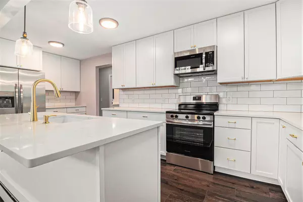 Brighton, MI 48114,5260 Kensington Road