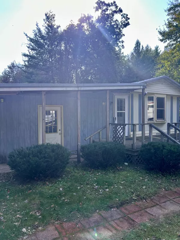 White Cloud, MI 49349,1516 E Rustic Lane