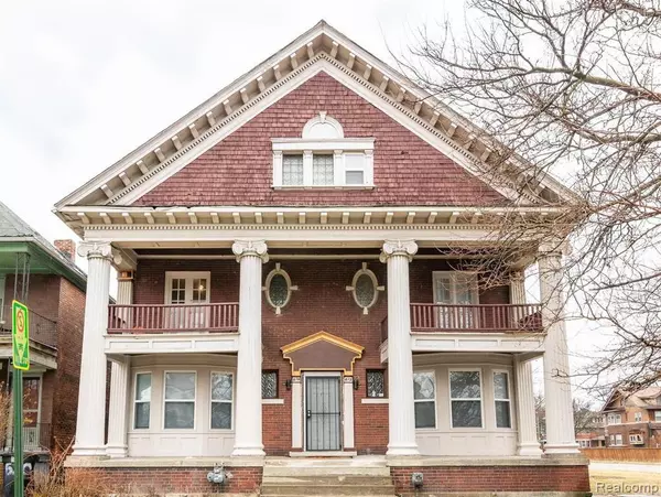 614 Clairmount Avenue, Detroit,