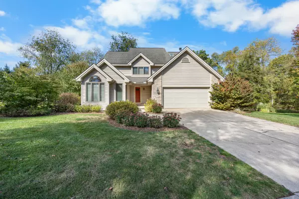 67 Chestnut Court, Chelsea, MI 48118