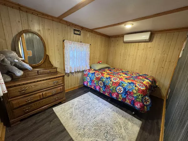 Six Lakes, MI 48886,4499 Woodlawn Drive